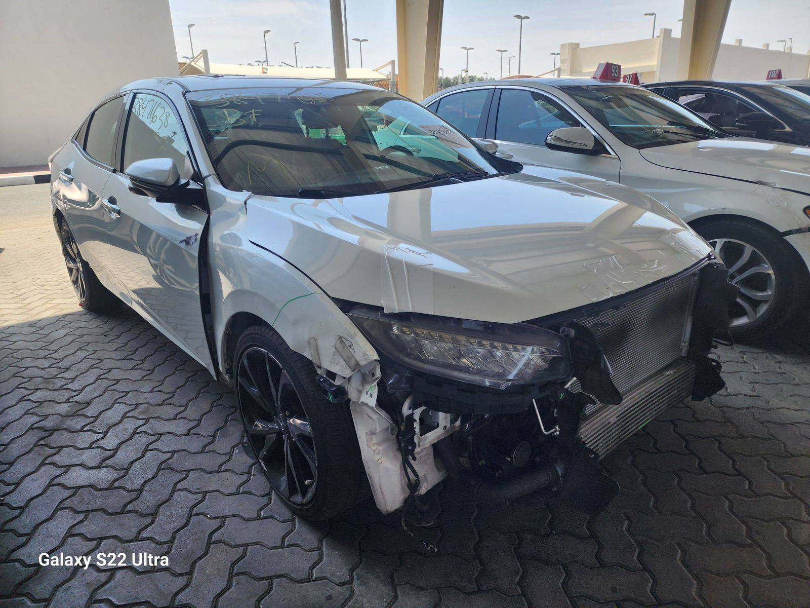 2017 HONDA CIVIC — 207011 Miles — Lot U418616 - Marhaba Auctions Used Cars - Image 8