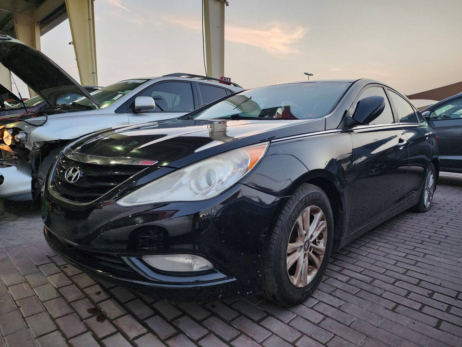 2013 HYUNDAI SONATA — 153873 Miles — Lot 66010 — Souq - Marhaba Auctions Used Cars - Image 5