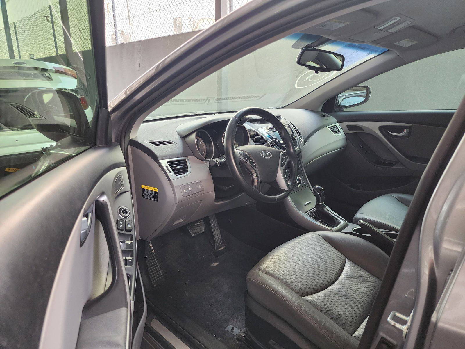 2015 HYUNDAI ELANTRA — 164746 Miles — Lot 88532985 — Main - Marhaba Auctions Used Cars - Image 9