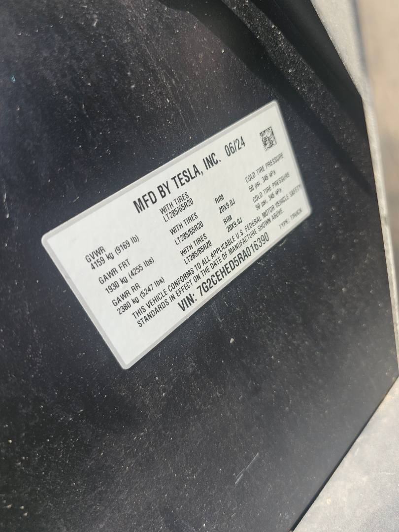 TESLA CYBERTRUCK 2024 - Marhaba Auction Used Cars - Image 10