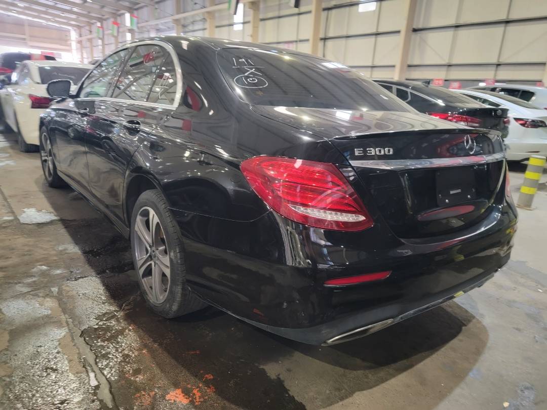 2019 MERCEDES BENZ E-300 — 85544 KM — Lot A590879 — Main - Marhaba Auctions Used Cars - Image 4