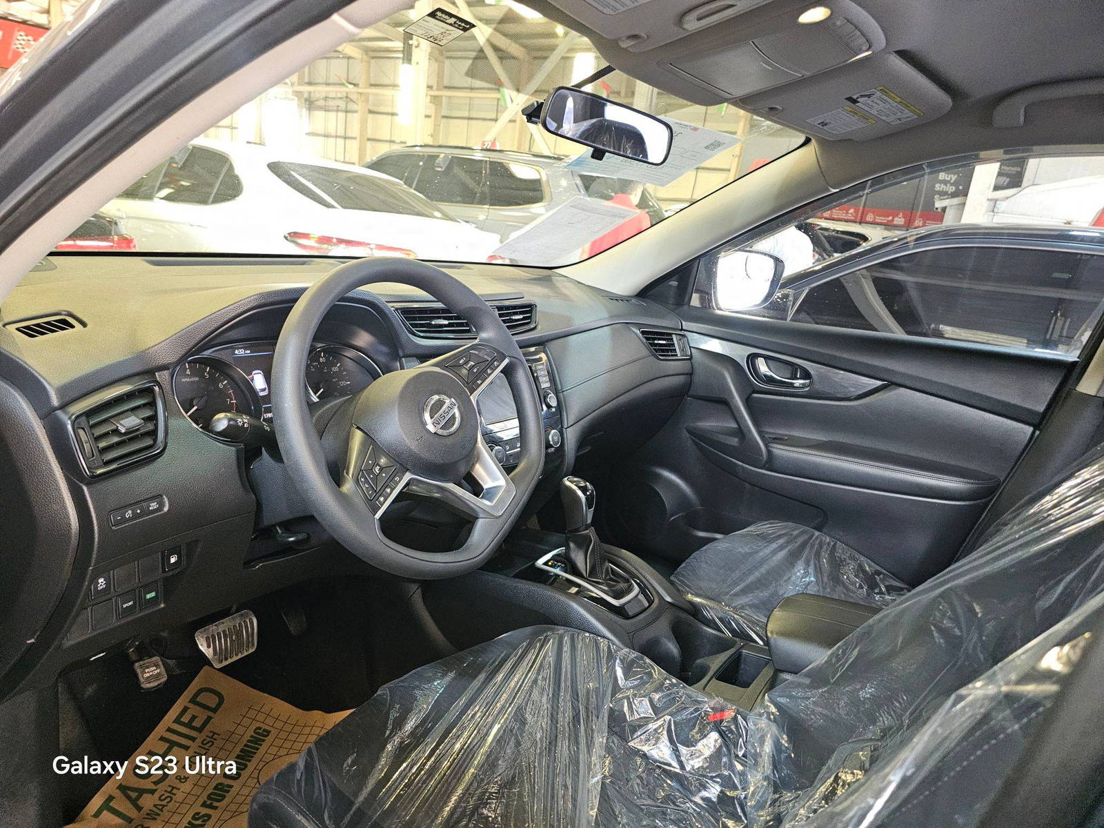 NISSAN ROGUE 2018 - Marhaba Auction Used Cars - Image 8