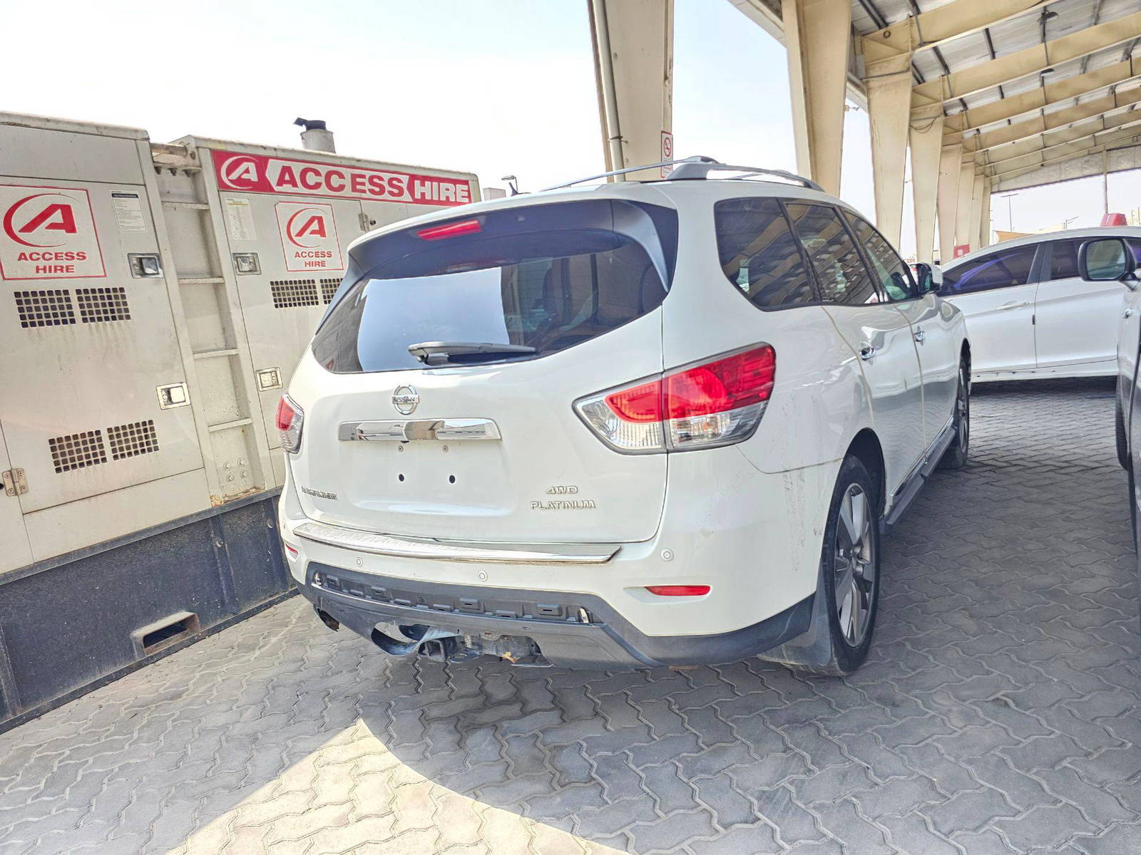 NISSAN PATHFINDER 2014 - Marhaba Auction Used Cars - Image 3