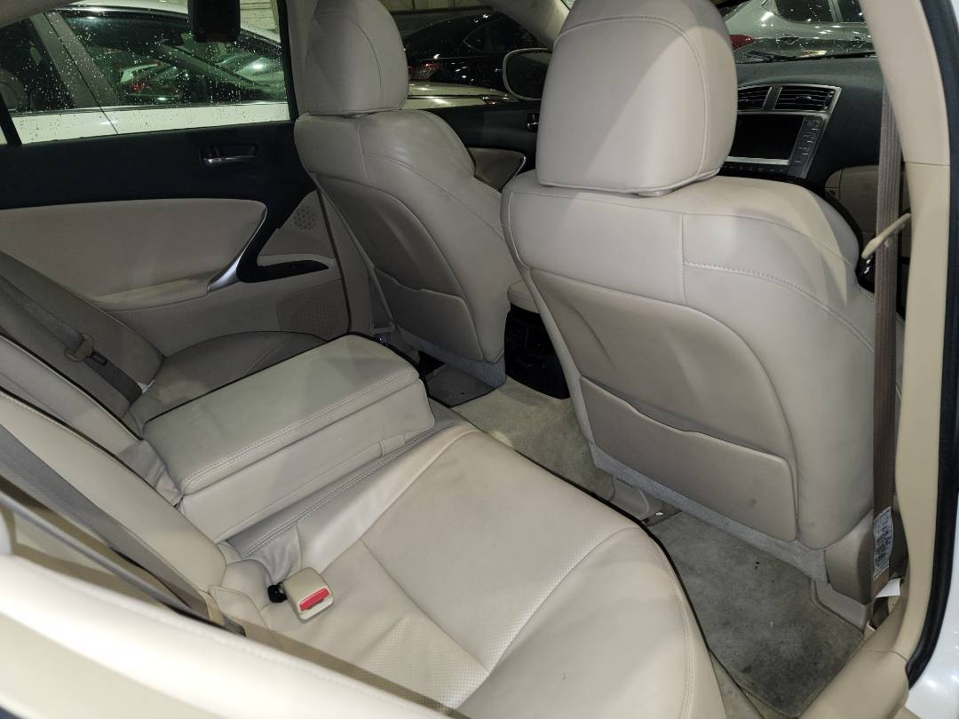 2006 LEXUS IS 250 — 119288 Miles — Lot 74595983 - Marhaba Auctions Used Cars - Image 4