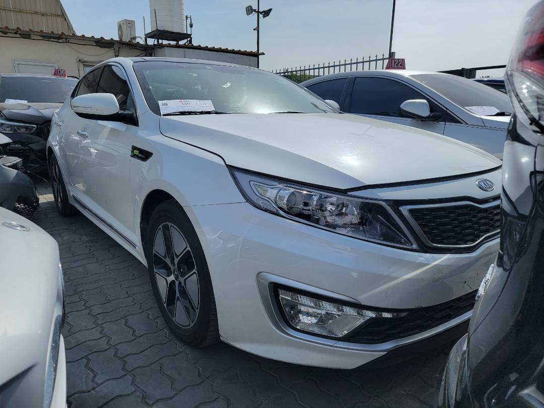 2013 KIA K5 — 232991 KM — Lot DA013447 — Main - Marhaba Auctions Used Cars - Image 5