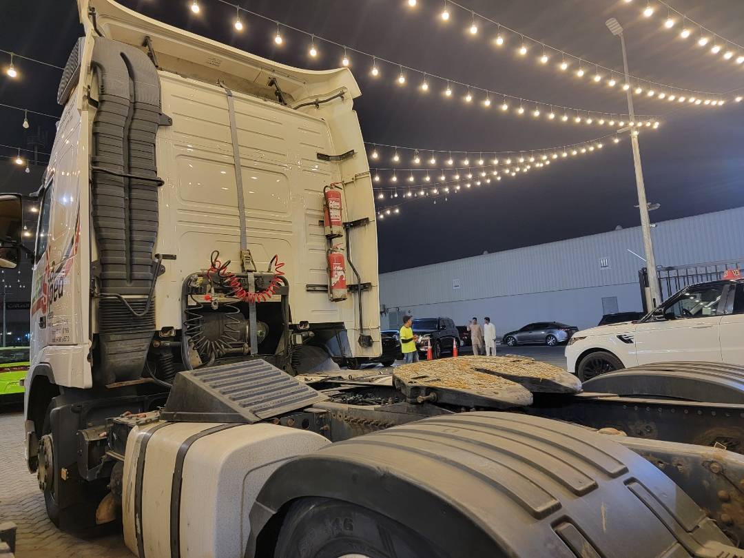 2011 VOLVO FH-Series — 997852 KM — Lot 577417 - Marhaba Auctions Used Cars - Image 6