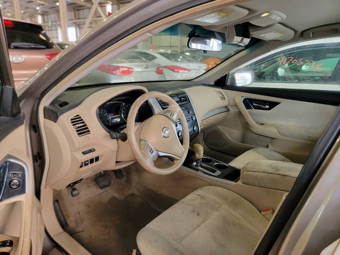 2013 NISSAN ALTIMA — 214671 Miles — Lot 52177235 — Main - Marhaba Auctions Used Cars - Image 6