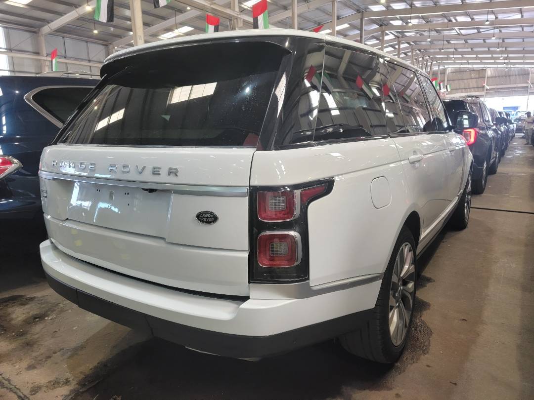 2020 LAND ROVER RANGE ROVER — 32973 Miles — Lot A583582 — AutoBaba - Marhaba Auctions Used Cars - Image 4