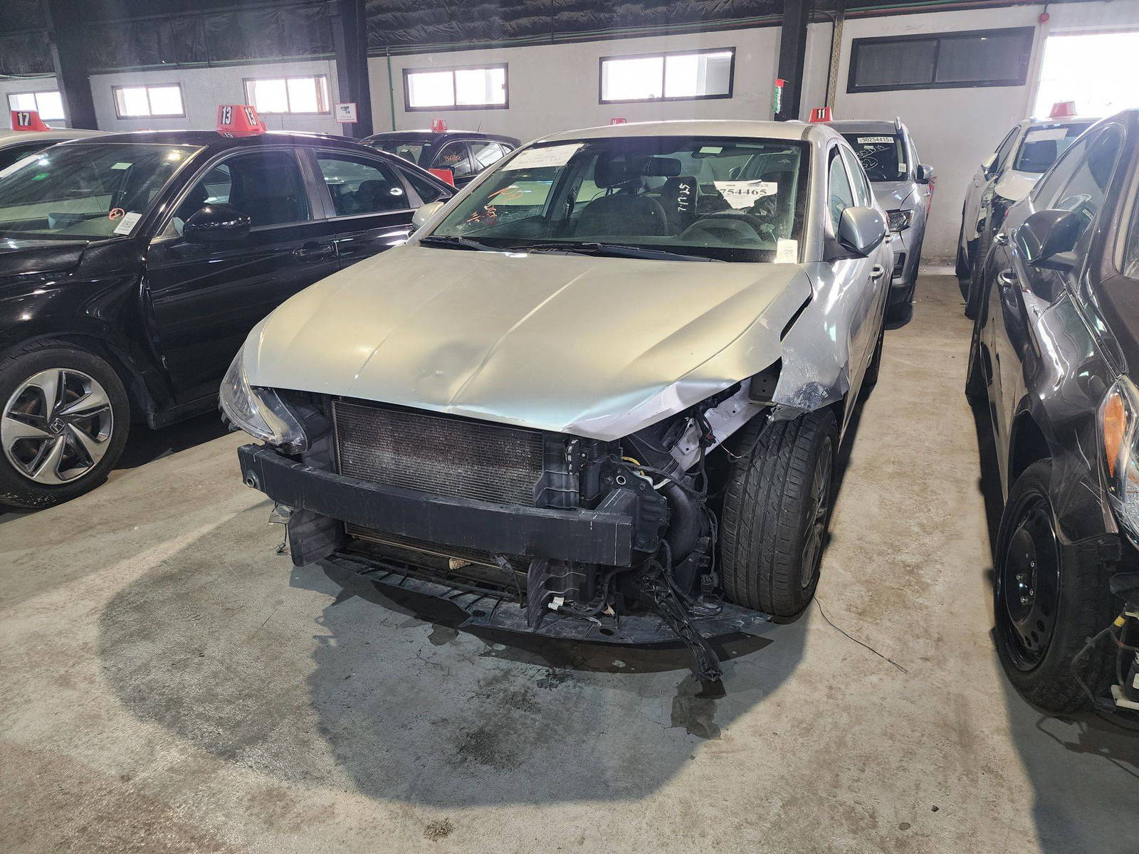 HYUNDAI ELANTRA 2019 - Marhaba Auction Used Cars - Image 5