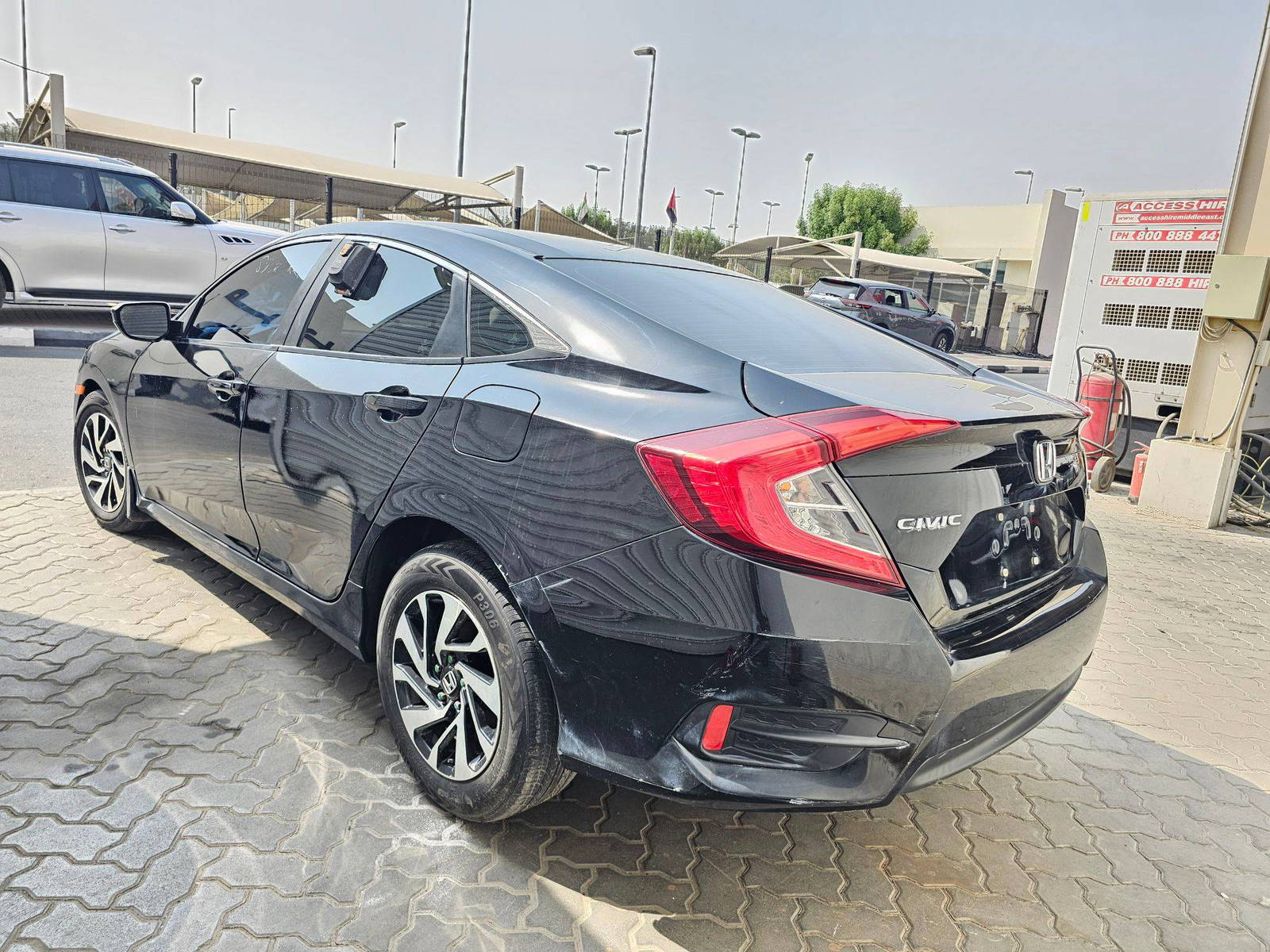 2018 HONDA CIVIC — 85624 KM — Lot 59JH008726 — Ind. 12 - Marhaba Auctions Used Cars - Image 3