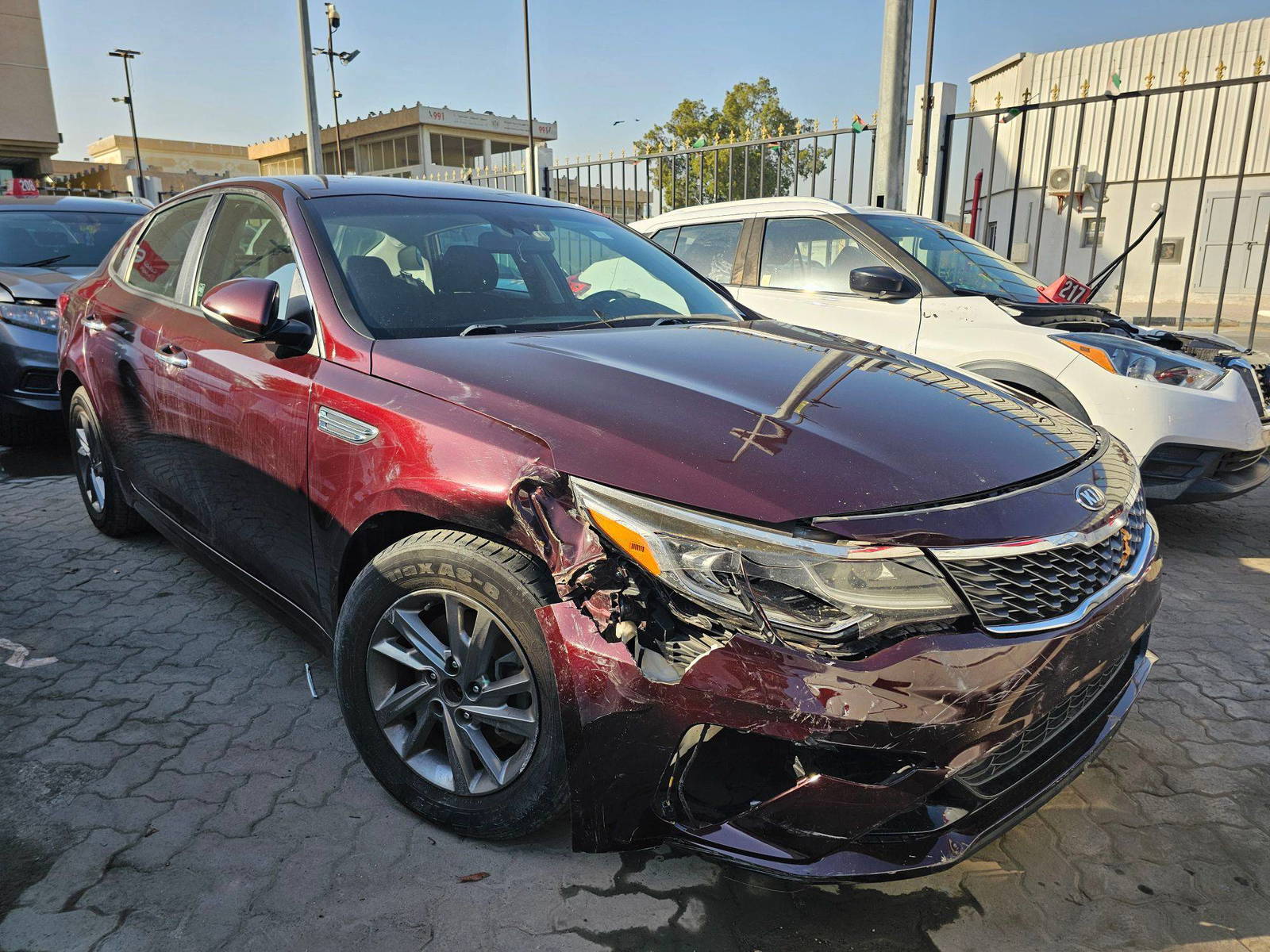 2019 KIA OPTIMA — 100970 Miles — Lot 90248925 — Al Sajaa - Marhaba Auctions Used Cars - Image 4