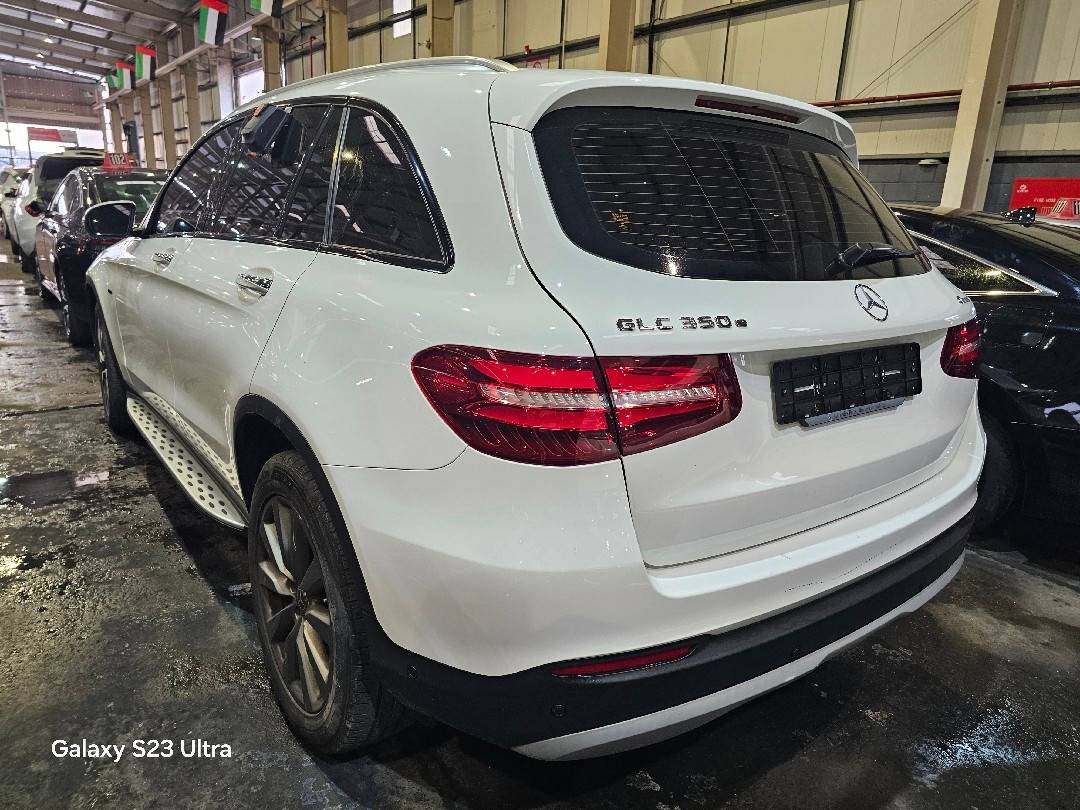 MERCEDES BENZ GLC 350E