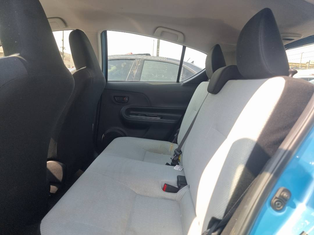 2016 TOYOTA PRIUS C — 113856 Miles — Lot 117420 — Ind. 12 - Marhaba Auctions Used Cars - Image 6
