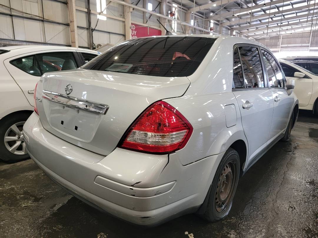 2010 NISSAN VERSA — 199495 Miles — Lot 372178 — Main - Marhaba Auctions Used Cars - Image 3