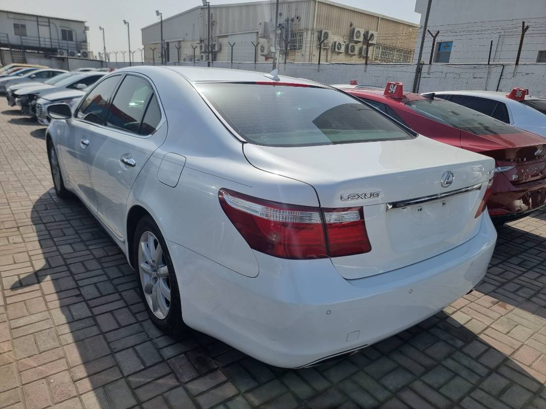 2007 LEXUS LS 460 — 183961 Miles — Lot 5028703 — Main - Marhaba Auctions Used Cars - Image 5