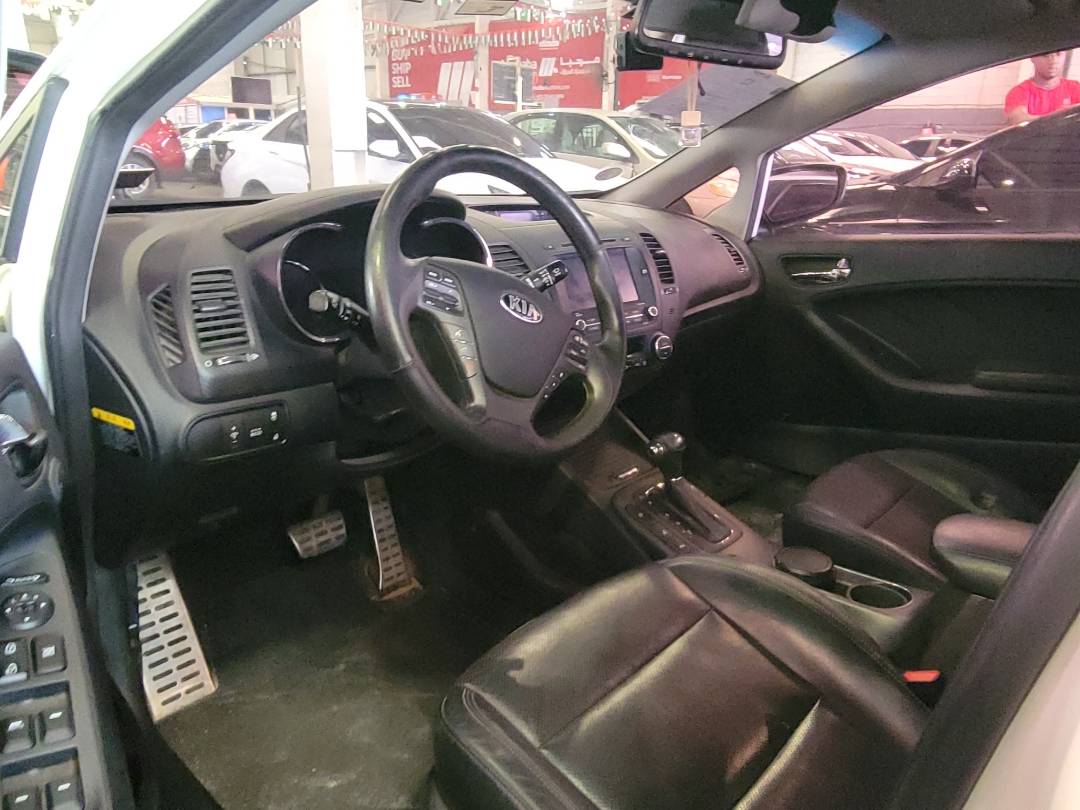 2013 KIA K3 — 164316 KM — Lot 037682 — Main - Marhaba Auctions Used Cars - Image 6