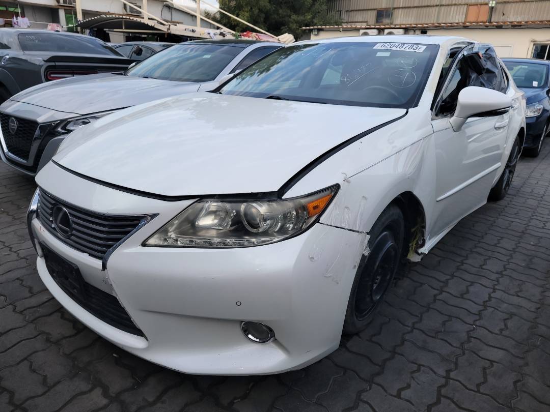 2013 LEXUS ES 350 — 186472 Miles — Lot 019750 - Marhaba Auctions Used Cars - Image 6
