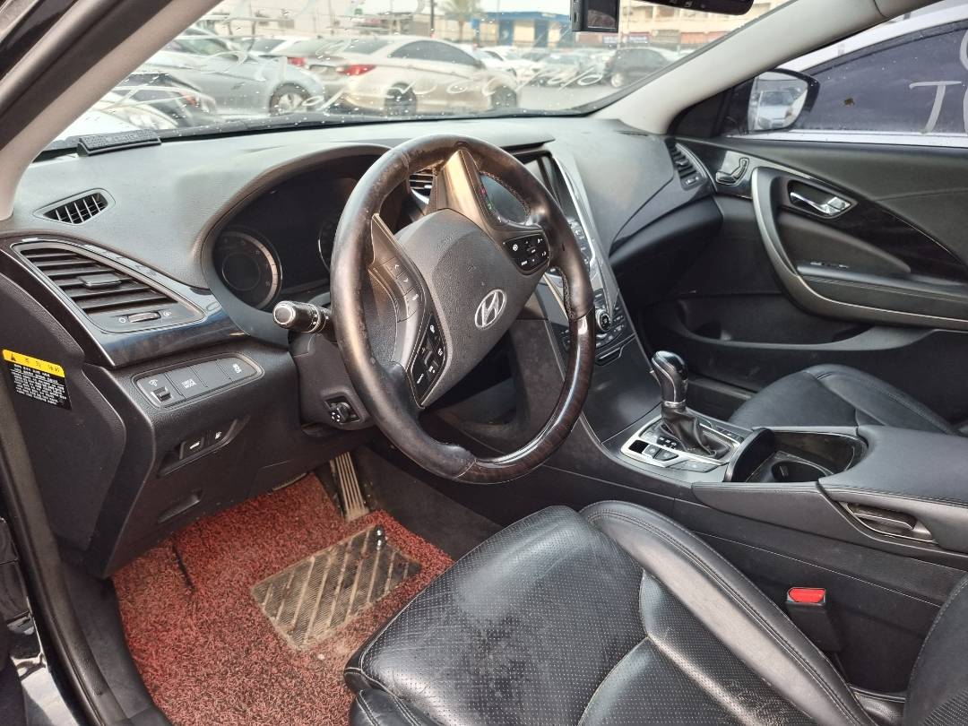 2013 HYUNDAI GRANDEUR — 267448 KM — Lot 57270 — Ind. 12 - Marhaba Auctions Used Cars - Image 7