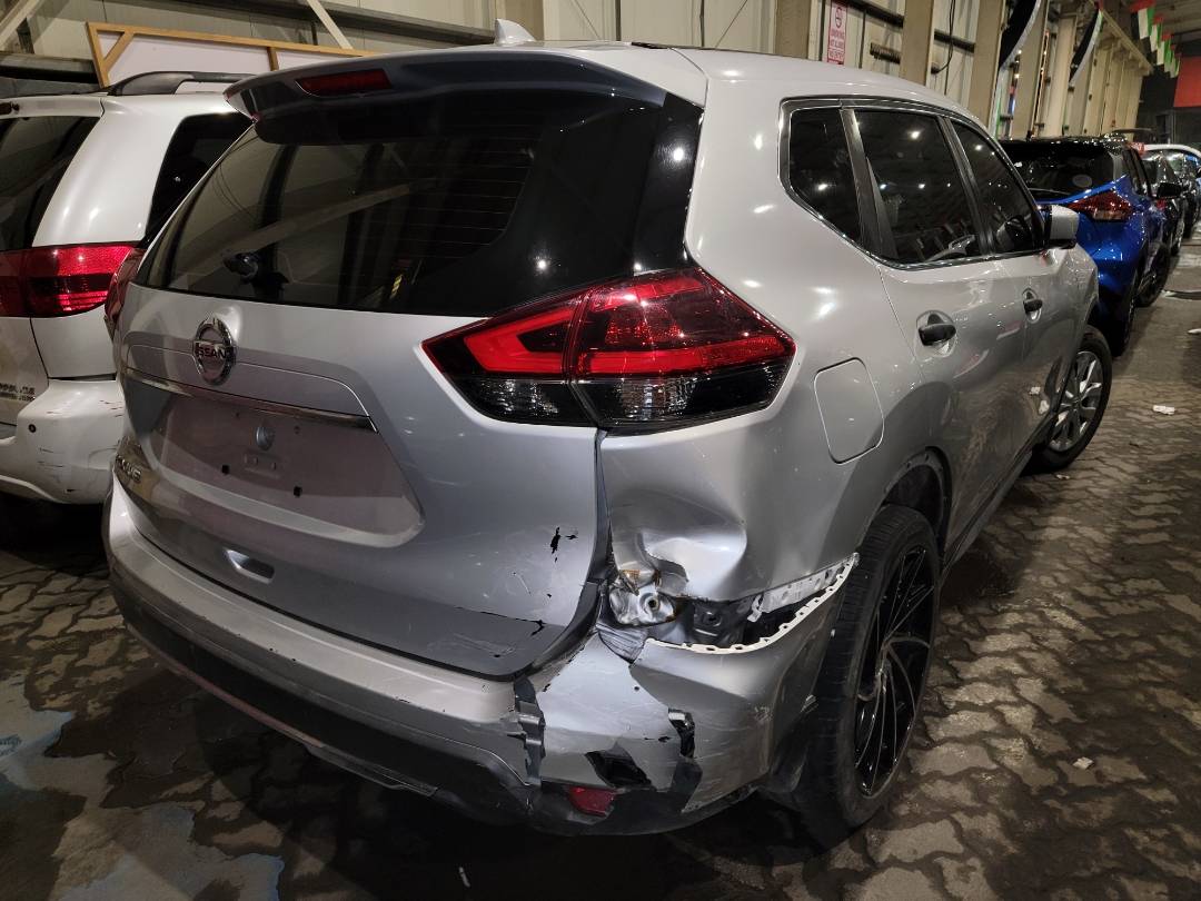 2018 NISSAN ROGUE — 204278 Miles — Lot 37360596 - Marhaba Auctions Used Cars - Image 4