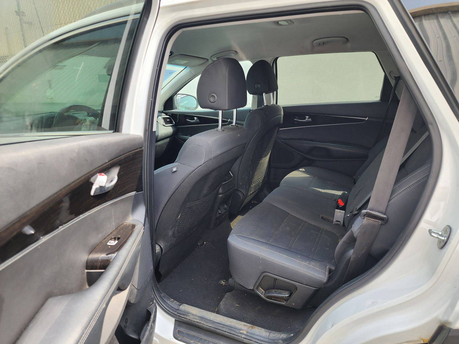 KIA SORENTO 2019 - Marhaba Auction Used Cars - Image 7