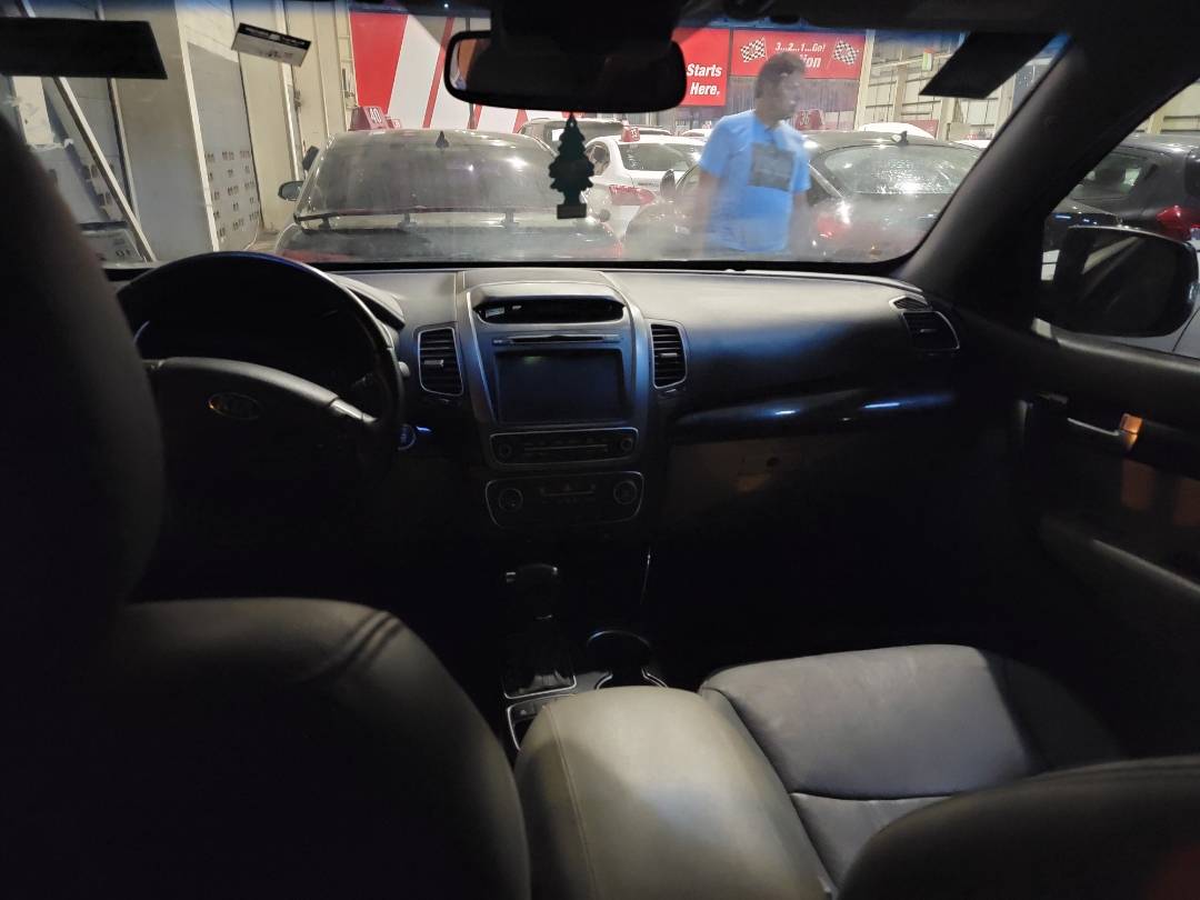 2015 KIA SORENTO — 145393 Miles — Lot G549102 — Main - Marhaba Auctions Used Cars - Image 8
