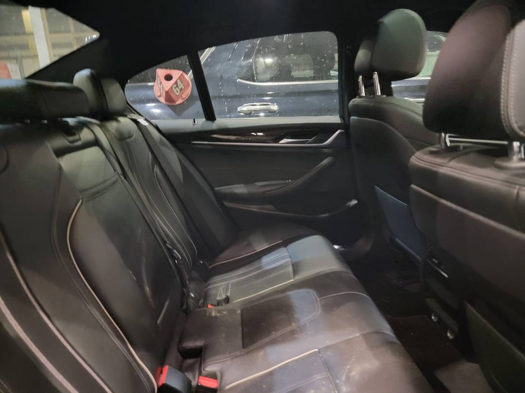 2019 BMW 530i — Lot X49102 — Main - Marhaba Auctions Used Cars - Image 6