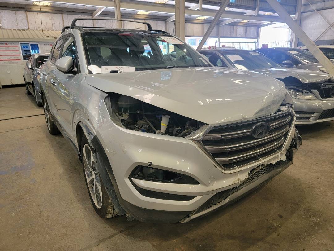 2016 HYUNDAI TUCSON — 98657 Miles — Lot CA27GU220781 — Main - Marhaba Auctions Used Cars - Image 4