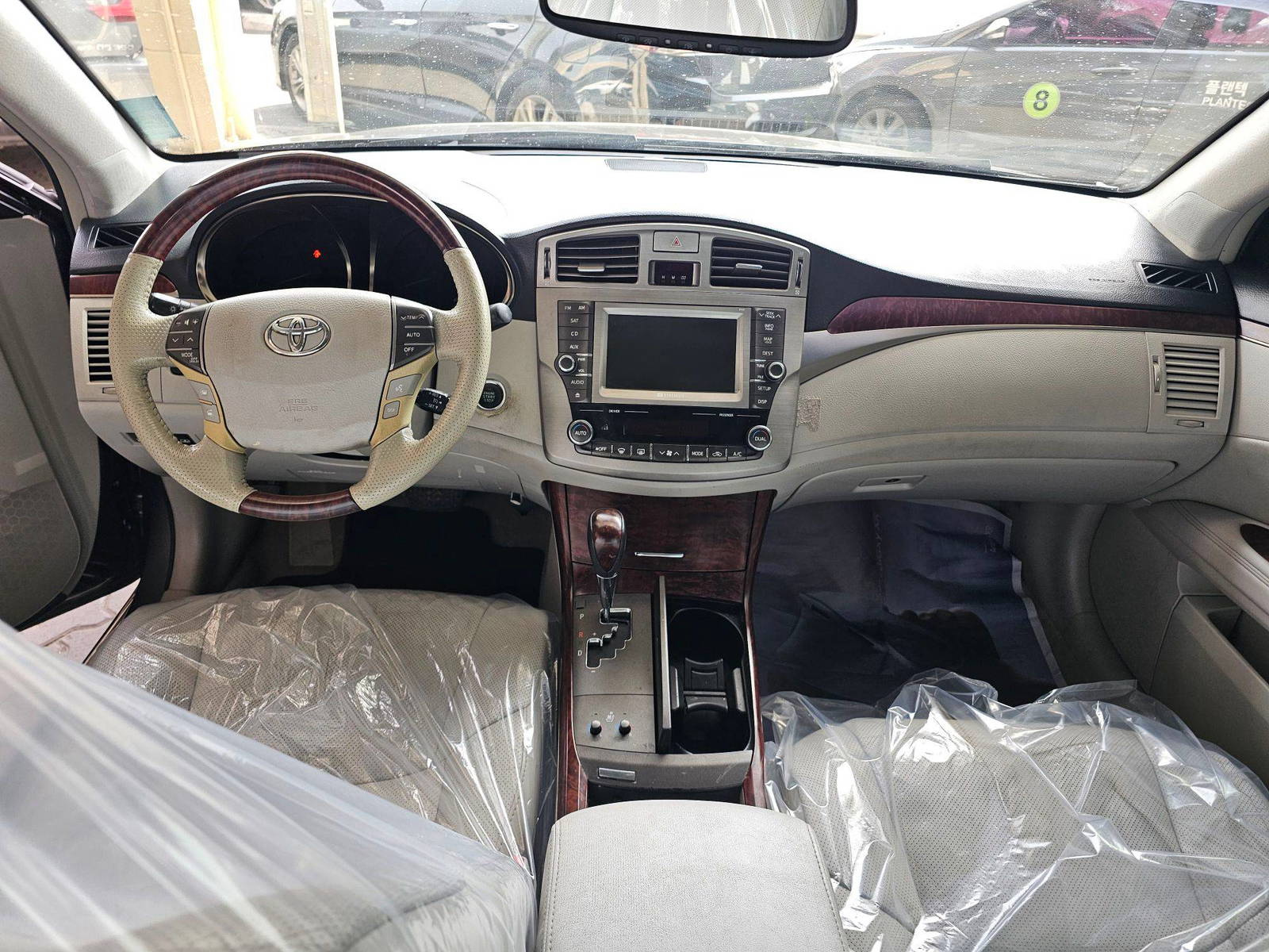 TOYOTA AVALON 2011 - Marhaba Auction Used Cars - Image 8