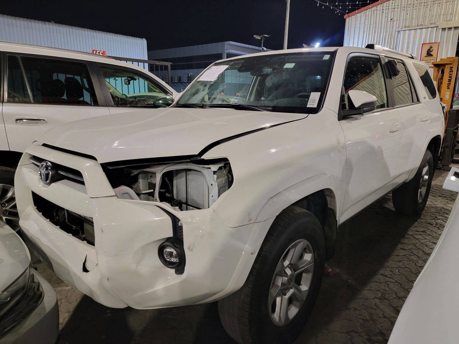 TOYOTA 4RUNNER SR5 2022 - Marhaba Auction Used Cars - Image 4