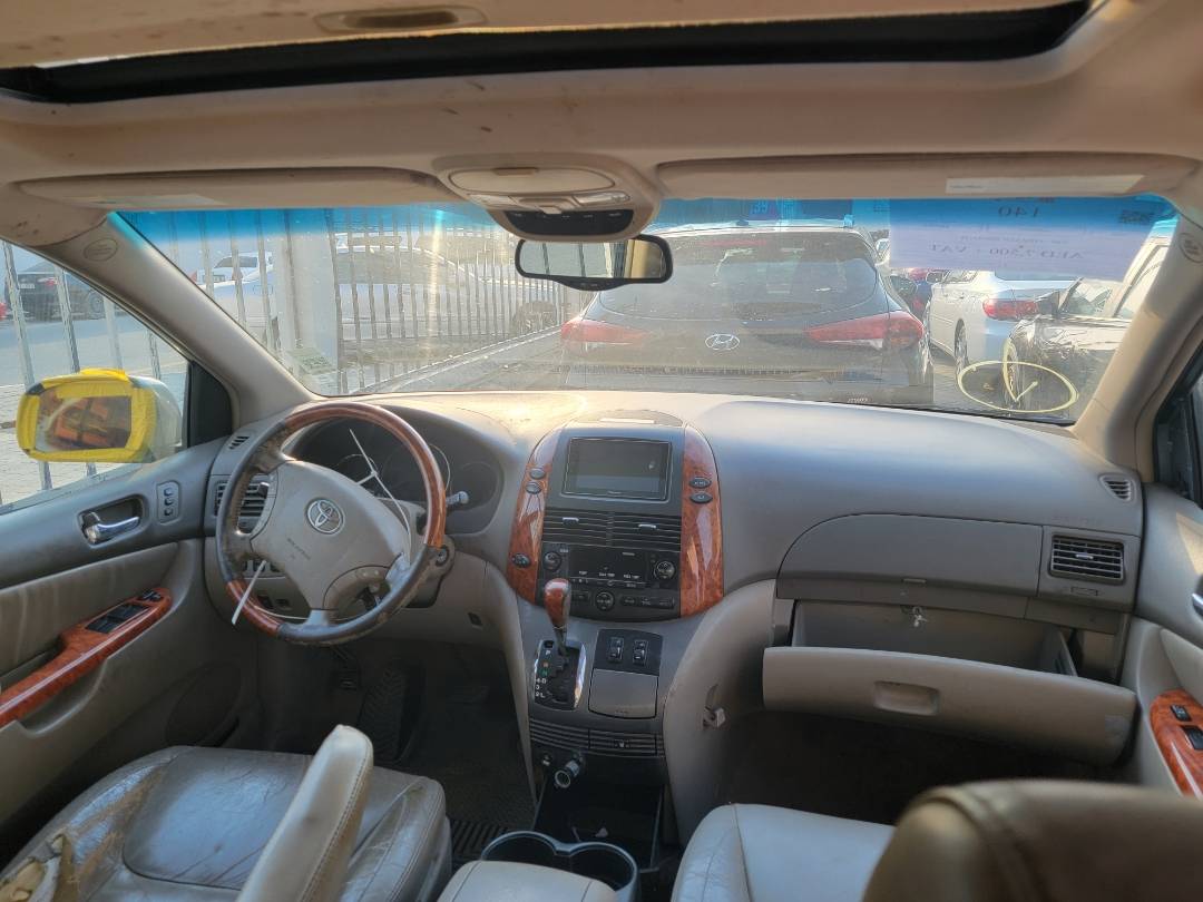 2006 TOYOTA SIENNA — 265276 Miles — Lot 46134444 — Ind. 12 - Marhaba Auctions Used Cars - Image 7