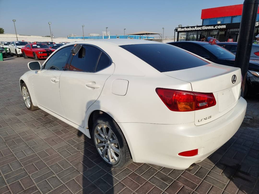 2006 LEXUS IS 250 — 267418 KM — Lot 006024 — Main - Marhaba Auctions Used Cars - Image 5
