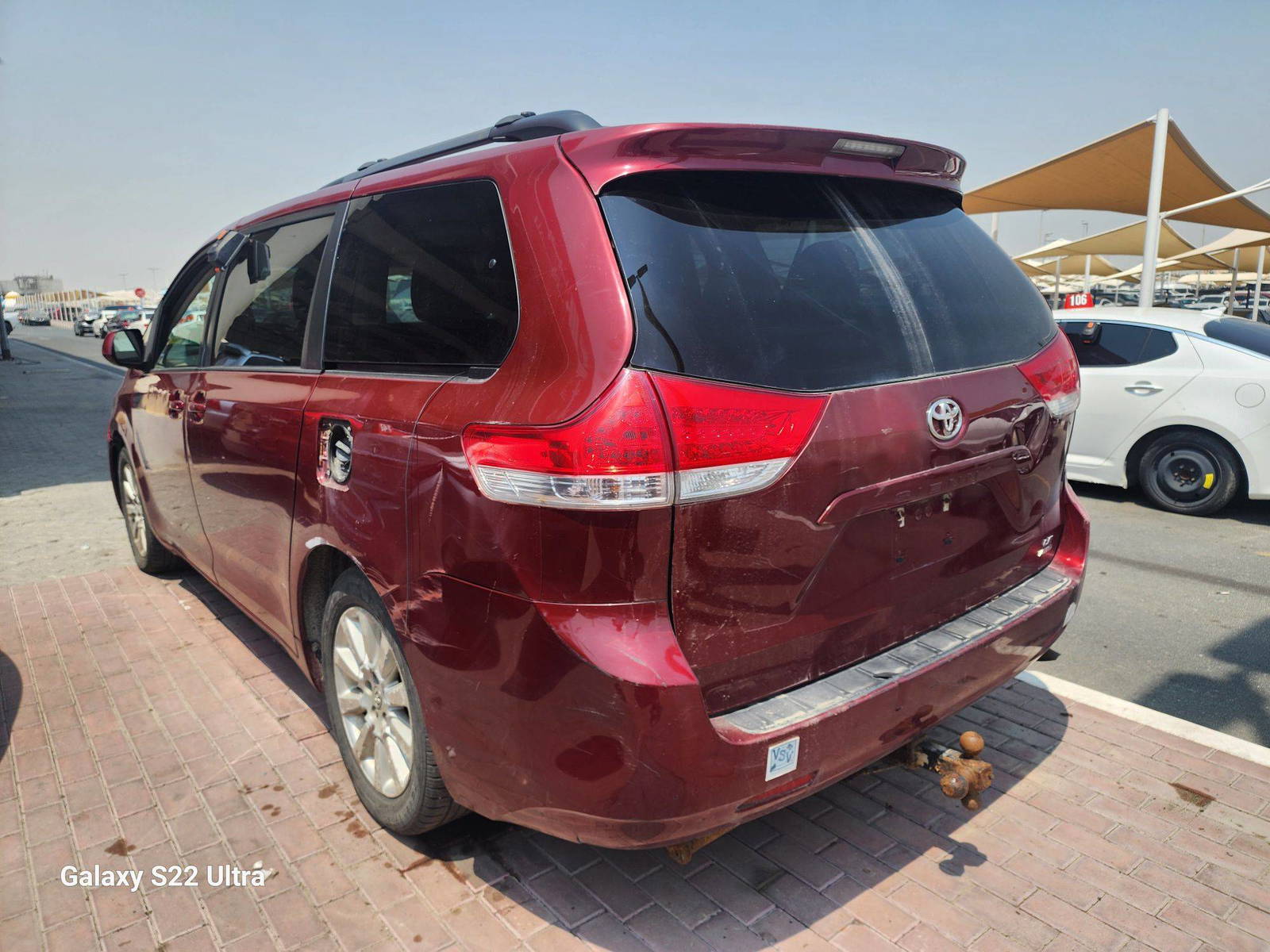 2012 TOYOTA SIENNA — 174121 Miles — Lot 38617063 - Marhaba Auctions Used Cars - Image 3