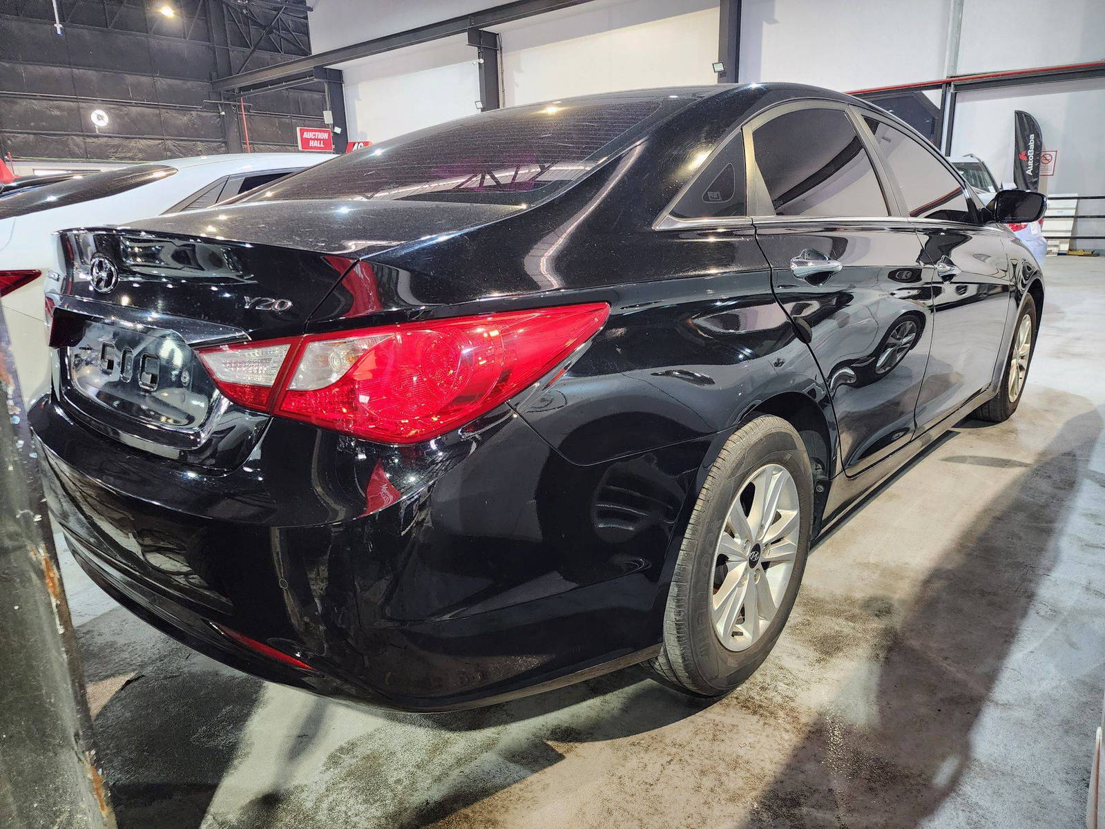 HYUNDAI SONATA 2010 - Marhaba Auction Used Cars - Image 6