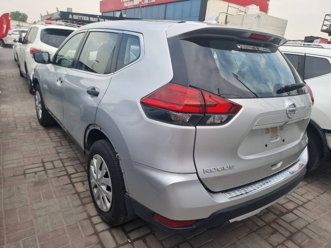 NISSAN ROGUE 2017 - Marhaba Auction Used Cars - Image 4