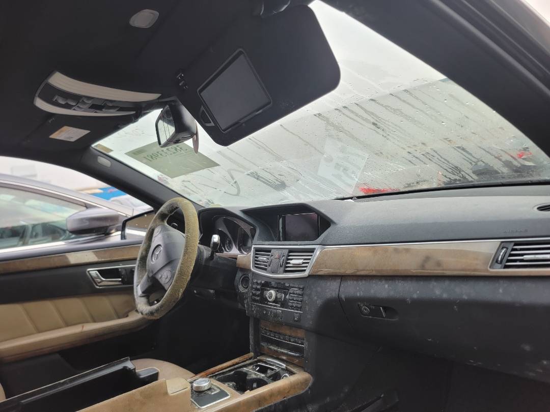 2011 MERCEDES BENZ E 350 — 207629 Miles — Lot 38233981 - Marhaba Auctions Used Cars - Image 6