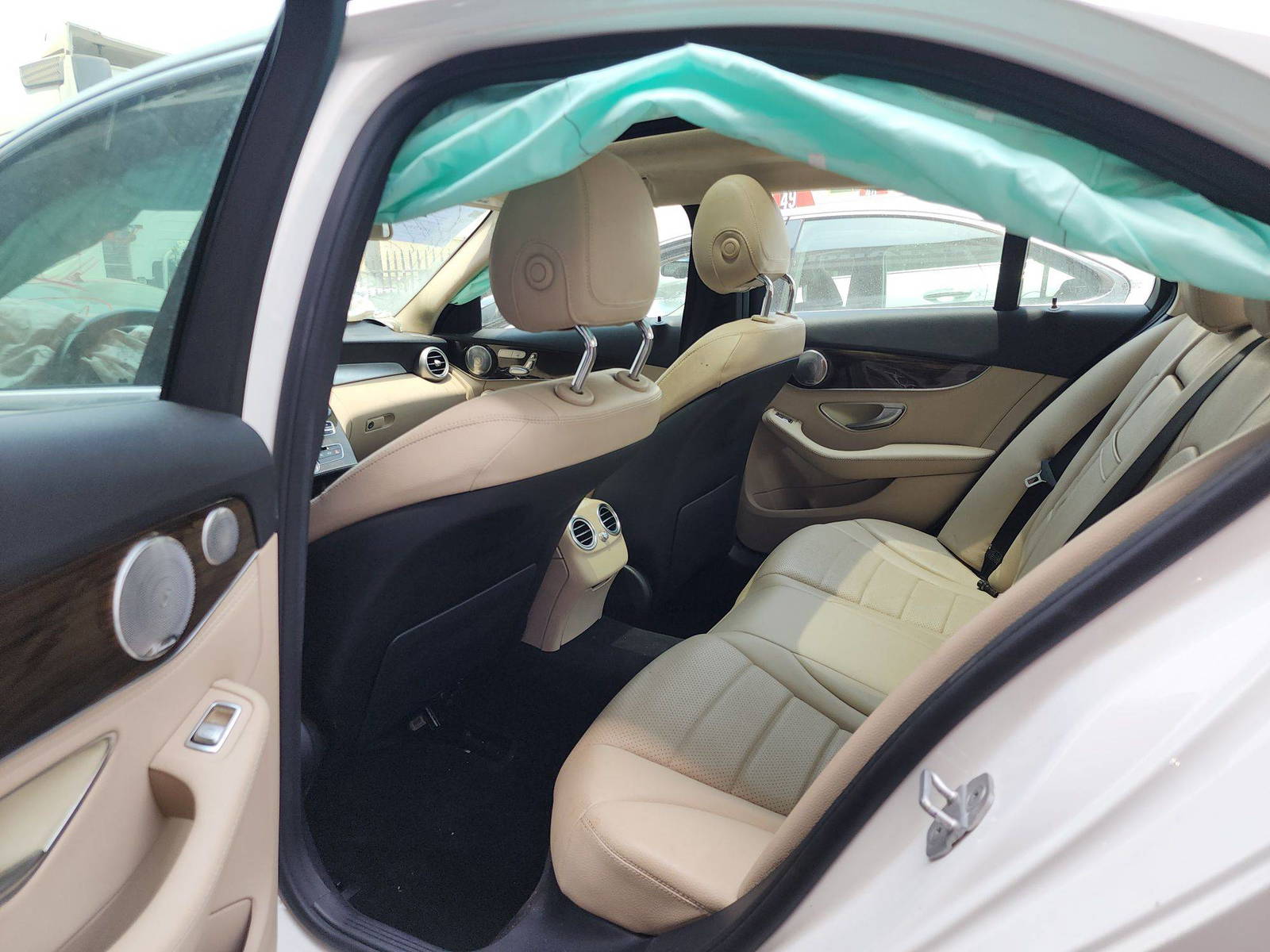 MERCEDES BENZ C300 2016 - Marhaba Auction Used Cars - Image 7