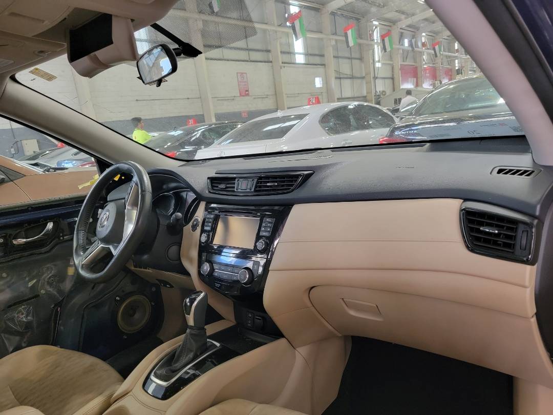 2017 NISSAN ROGUE — 89254 Miles — Lot 82059753 - Marhaba Auctions Used Cars - Image 4
