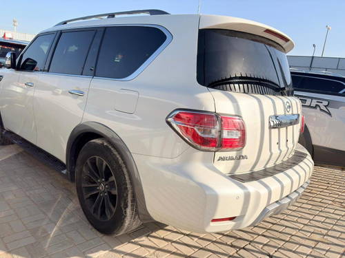 NISSAN ARMADA