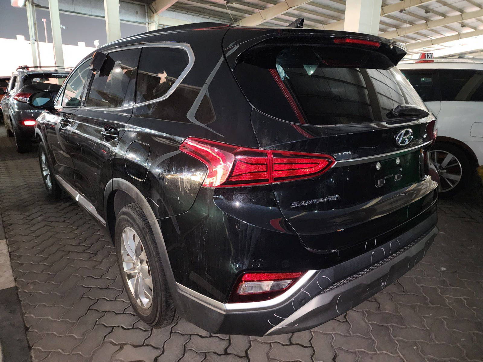 2020 HYUNDAI SANTA FE — 127866 Miles — Lot H242620 - Marhaba Auctions Used Cars - Image 4