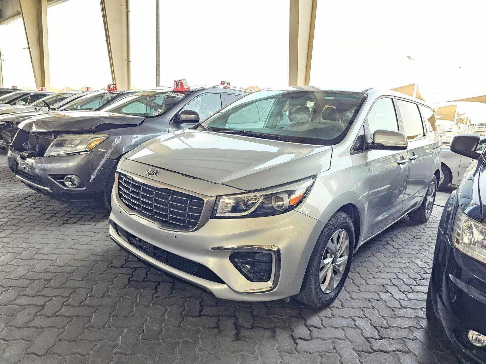 2019 KIA SEDONA — 27432 Miles — Lot 0K6522933 — Souq - Marhaba Auctions Used Cars - Image 5