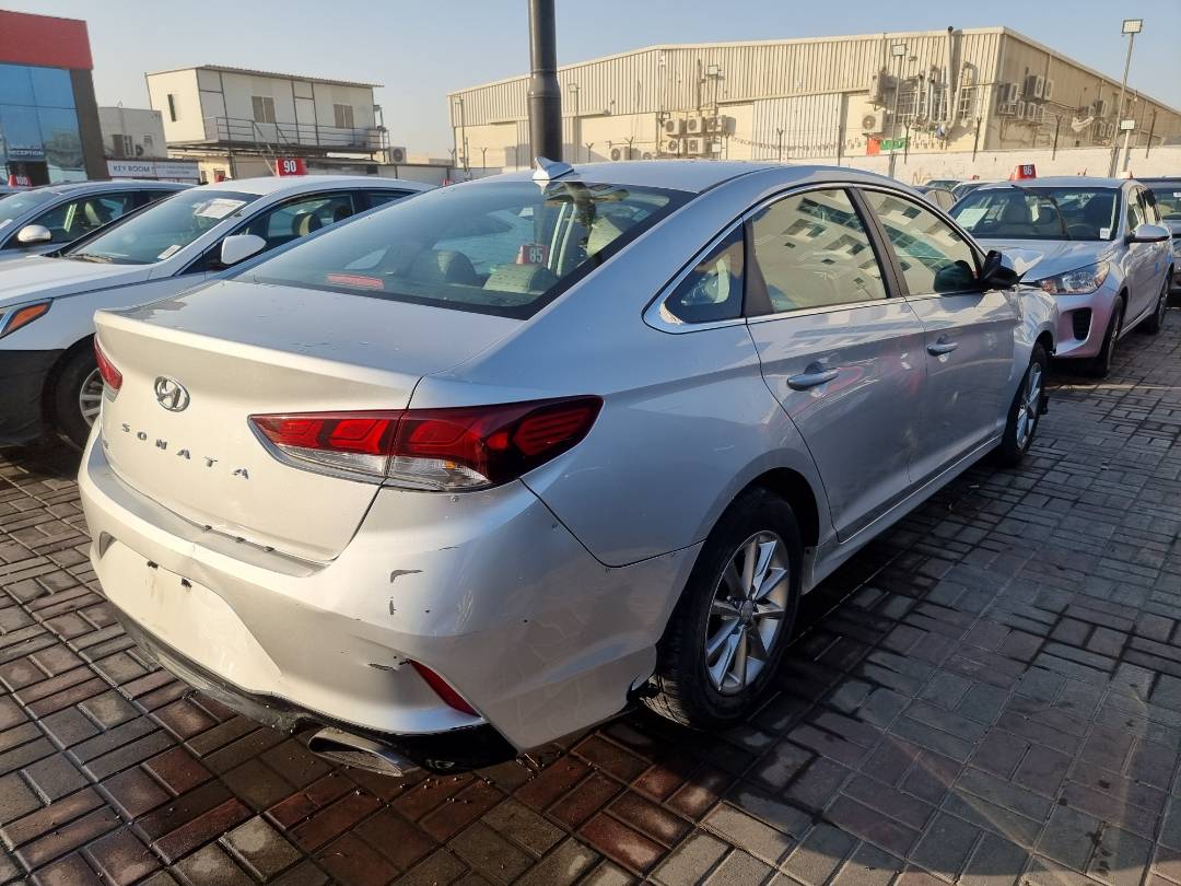 2018 HYUNDAI SONATA — 101628 Miles — Lot 125487 — Ind. 12 - Marhaba Auctions Used Cars - Image 3