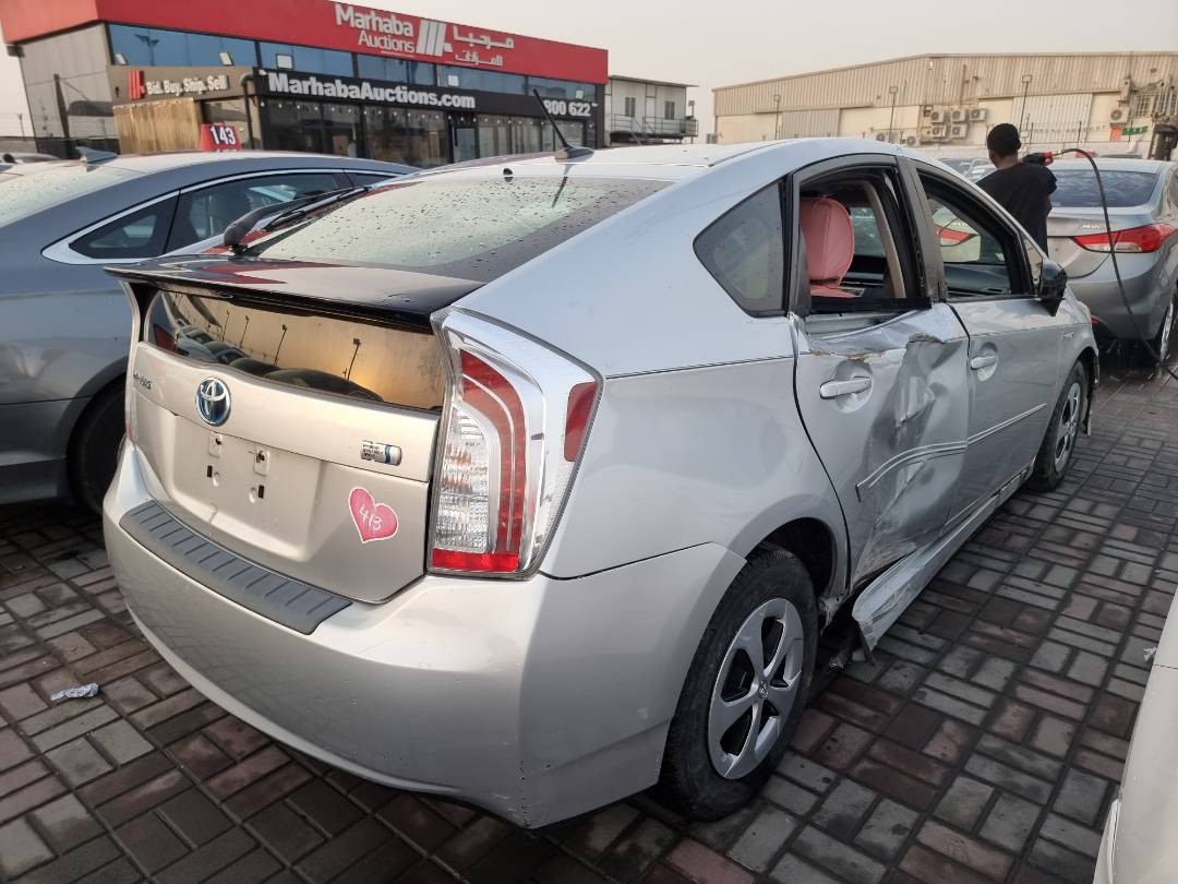 2013 TOYOTA PRIUS — 160391 Miles — Lot 215478 — Ind. 12 - Marhaba Auctions Used Cars - Image 4