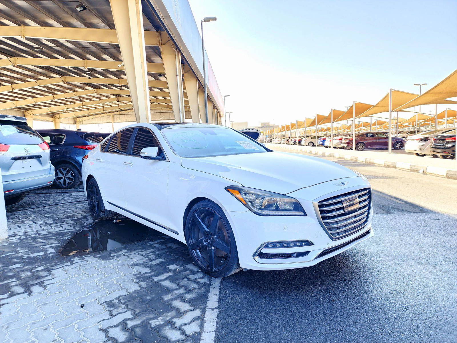 2018 GENESIS G80 — 117104 Miles — Lot 40254956 — Souq - Marhaba Auctions Used Cars - Image 3