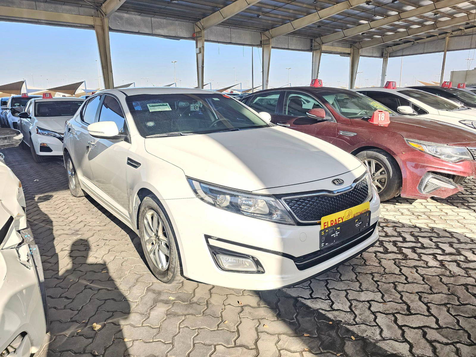 2014 KIA K5 — 74886 KM — Lot BEA461272 — Souq - Marhaba Auctions Used Cars - Image 4