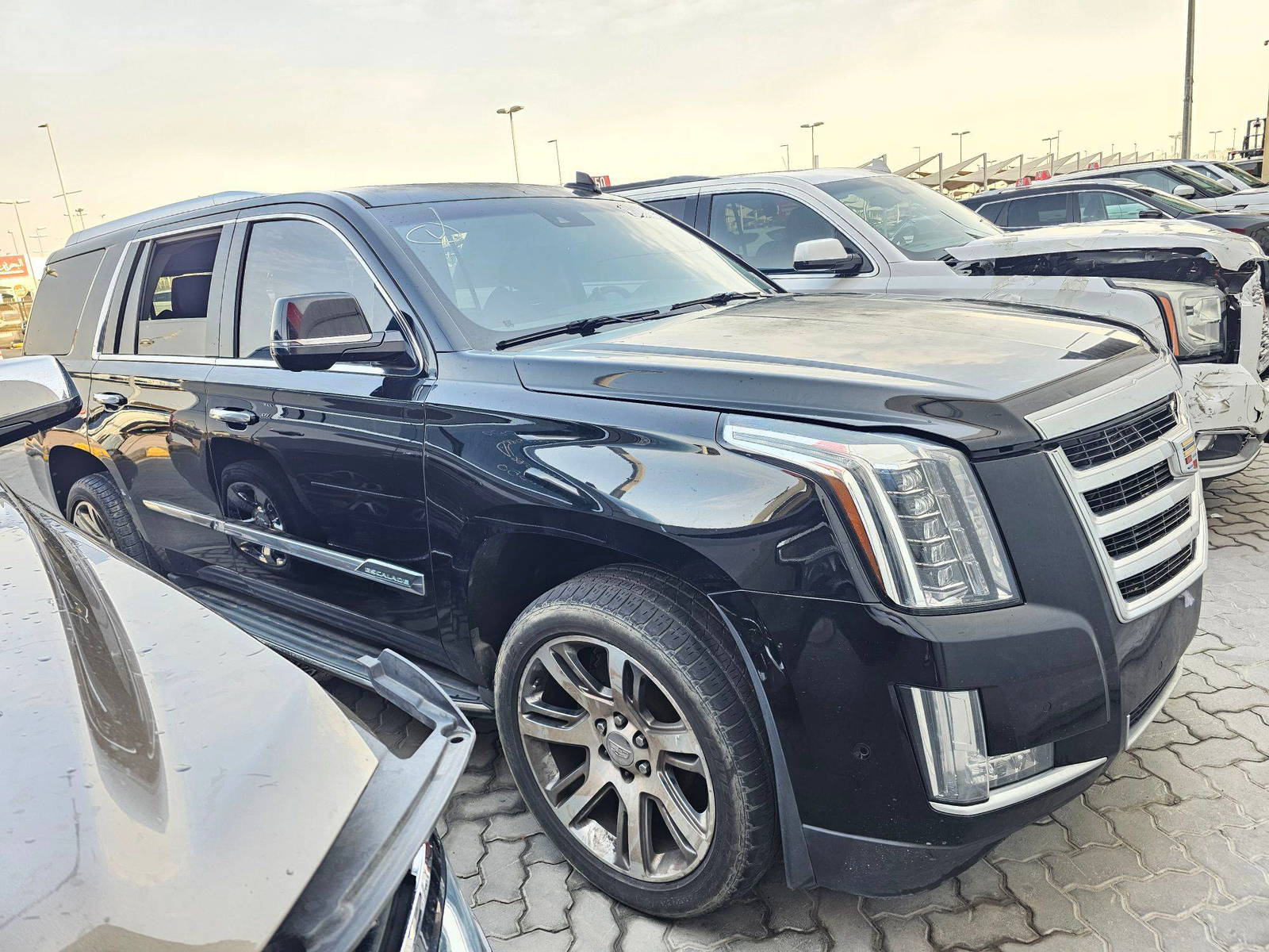 CADILLAC ESCALADE 2017 - Marhaba Auction Used Cars - Image 4