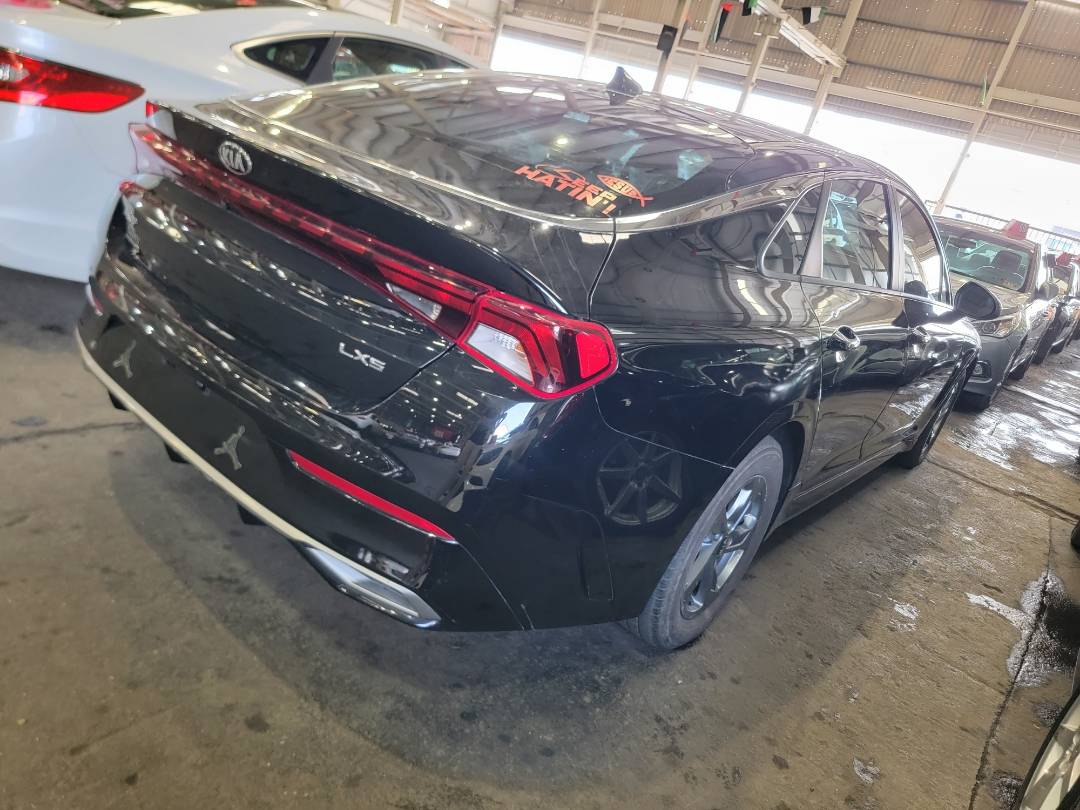 2021 KIA K5 — 96652 KM — Lot G021421 — Main - Marhaba Auctions Used Cars - Image 4