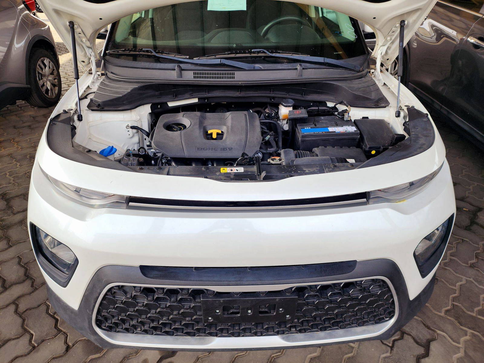 2020 KIA SOUL — 75980 Miles — Lot 008851 — Souq - Marhaba Auctions Used Cars - Image 11