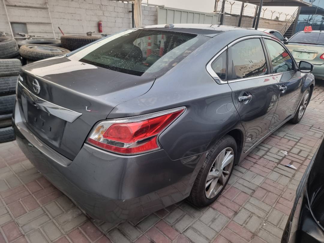 2015 NISSAN ALTIMA — 177044 Miles — Lot 228623 — Ind. 12 - Marhaba Auctions Used Cars - Image 5
