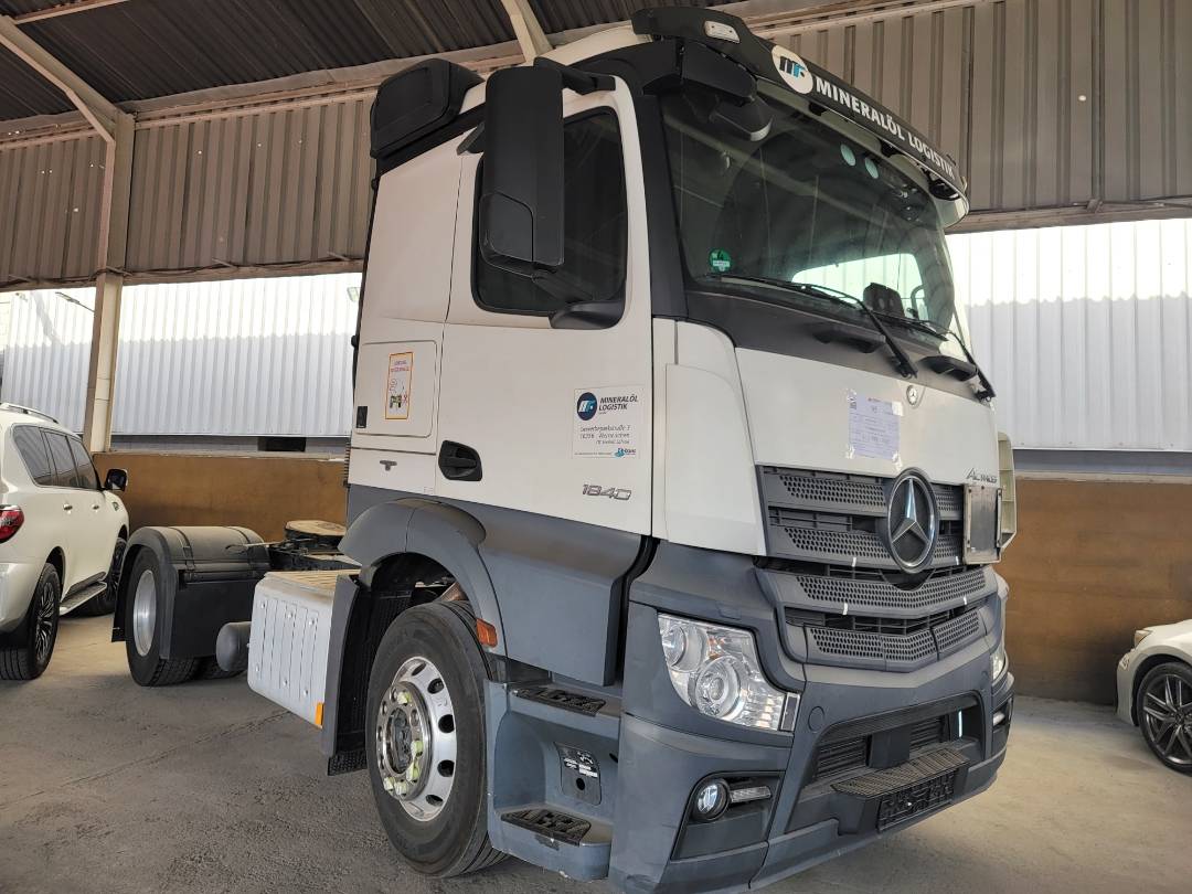 MERCEDES BENZ ACTROS 1843 2014 - Marhaba Auction Used Cars - Image 3