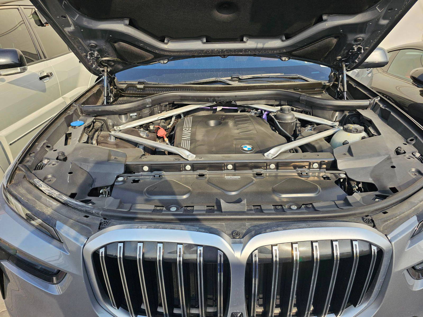 2023 BMW X7 XDRIVE40I — 18042 KM — Lot R32193 — Souq - Marhaba Auctions Used Cars - Image 12